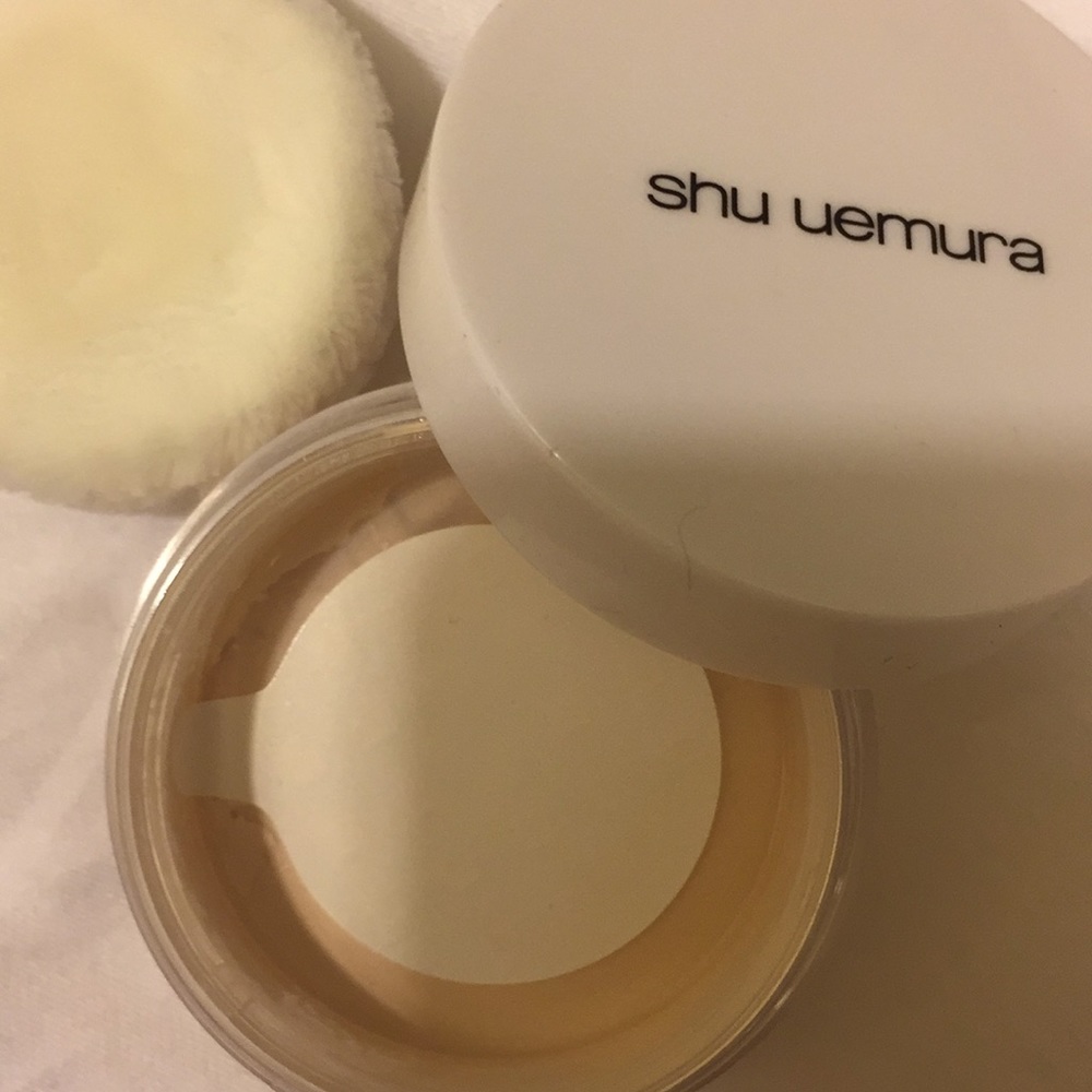 Shu Uemura face powder
